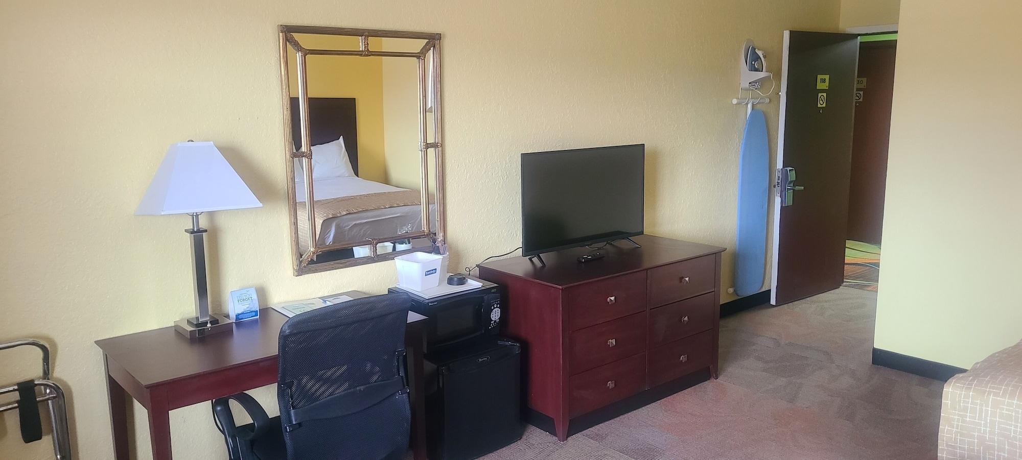 Travelodge By Wyndham Airport Platte City מראה חיצוני תמונה