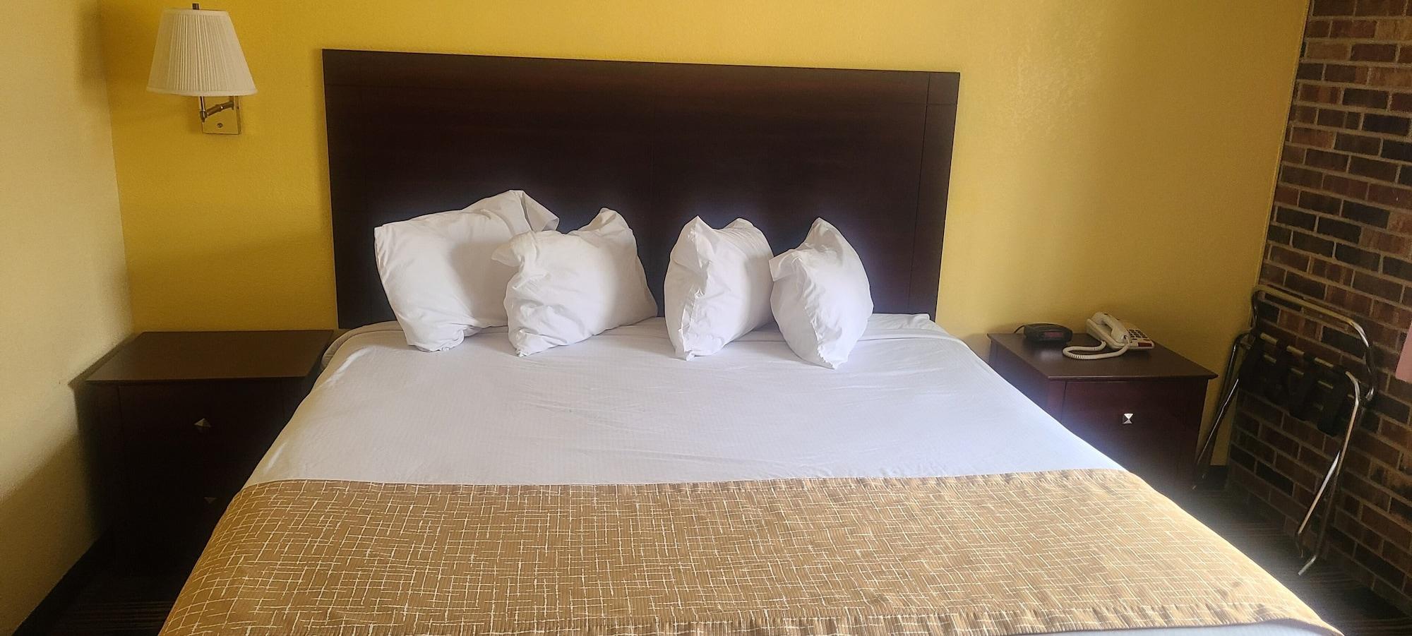 Travelodge By Wyndham Airport Platte City מראה חיצוני תמונה